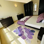 Appartement Art In With Mountain View Bansko